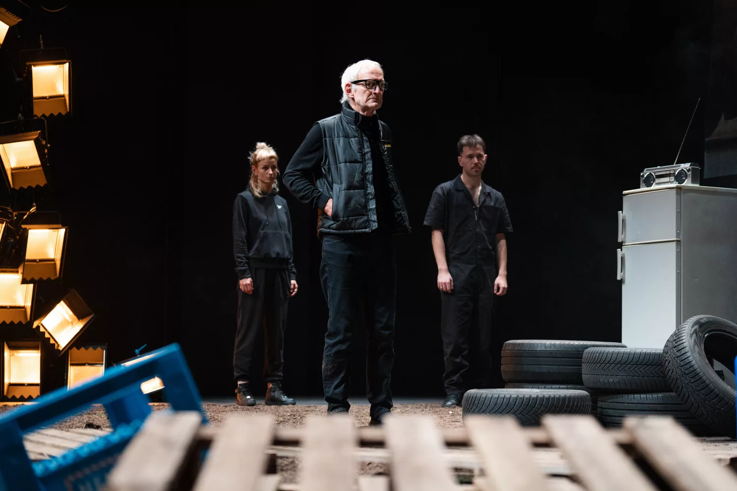 "ça commence avec le feu", création d'Anne Bisang et de la cinéaste Camille de Pietro au TPR.
La Chaux-de-Fonds, le 24.10.2024
Photo: Nicolas Montandon